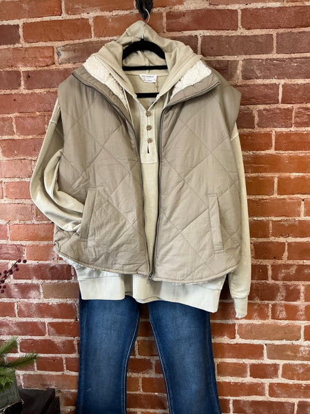 Tan Blu Pepper sherpa lined vest