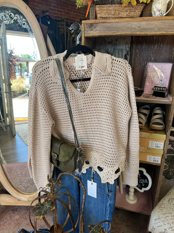 Aemi cream sweater