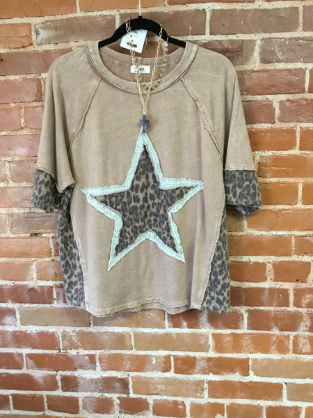Tan J.Her Leopard Star Top