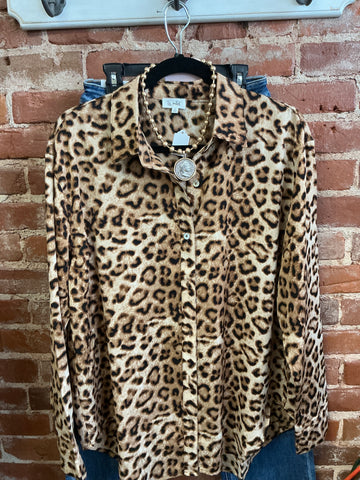 La Miel Leopard button down