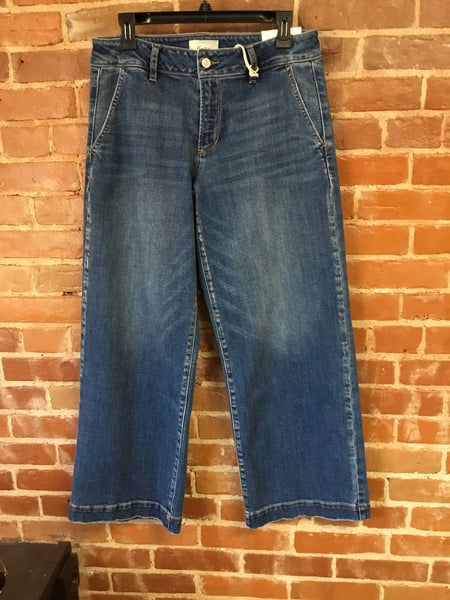 KanCan Petite Mid Rise Wide Leg Jean